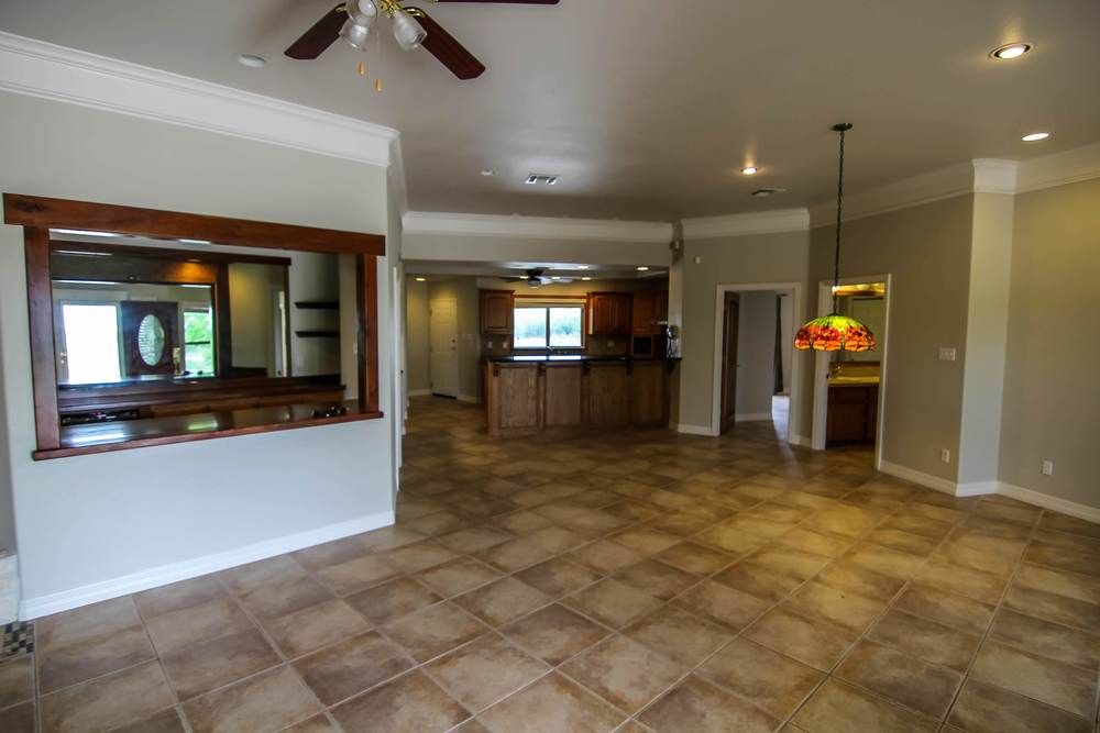 Glasscock Ranch: 20680 McMurray Ln, Mathis, TX 78368